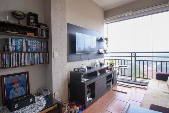 Apartamento à venda com 3 quartos, 137m² em Vila Santa Clara, São Paulo