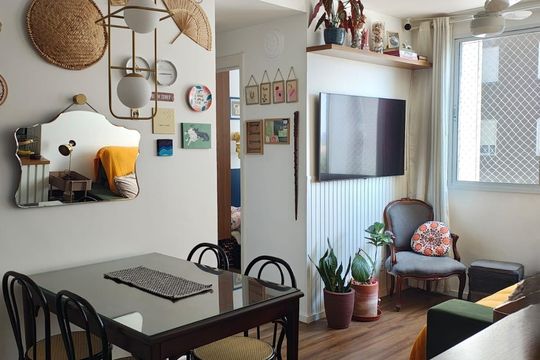 Sala de apartamento à venda com 2 quartos, 43m² em Jardim Monte Alegre, Taboão da Serra