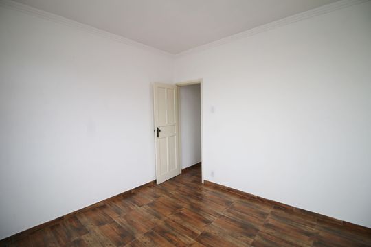 Sala de apartamento à venda com 2 quartos, 50m² em Irajá, Rio de Janeiro