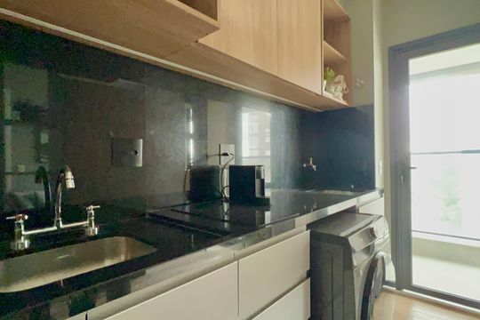 Cozinha de apartamento à venda com 1 quarto, 41m² em Jardins, São Paulo
