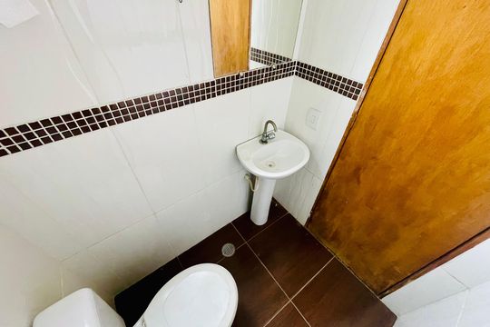 Cobertura - Lavabo de casa de condomínio para alugar com 2 quartos, 150m² em Jardim Guilhermino, Guarulhos