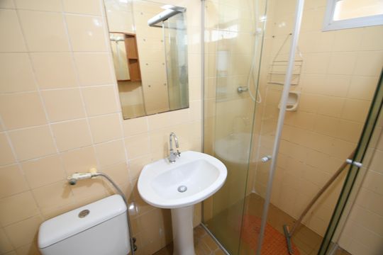 Banheiro de apartamento para alugar com 1 quarto, 35m² em Centro, Campinas