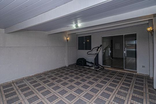 Sacada de casa à venda com 4 quartos, 184m² em Sacomã, São Paulo