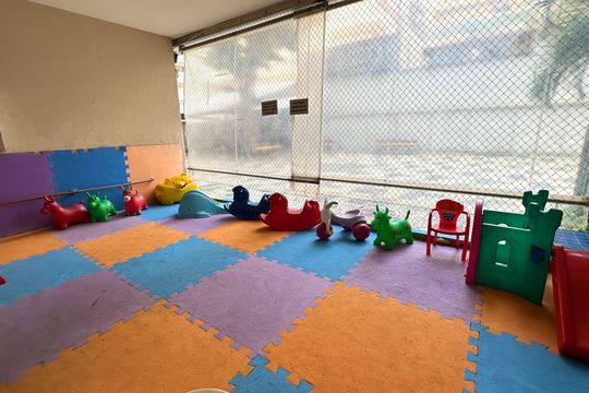 Área comum de apartamento à venda com 4 quartos, 300m² em Laranjeiras, Rio de Janeiro