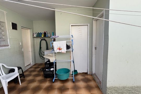 Área de Serviço de casa à venda com 3 quartos, 200m² em Jardim, Santo André