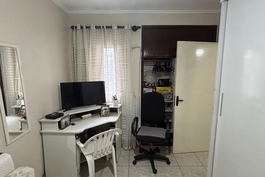 Quarto 2 de casa à venda com 3 quartos, 200m² em Jardim, Santo André