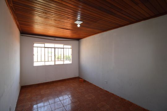 Casa 2 - Sala de casa à venda com 5 quartos, 251m² em Vila Aurora (zona Norte), São Paulo