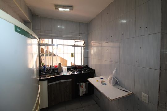 Sala/Cozinha de casa à venda com 5 quartos, 251m² em Vila Aurora (zona Norte), São Paulo