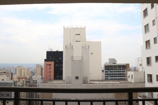 Varanda de kitnet/studio para alugar com 1 quarto, 24m² em Perdizes, São Paulo