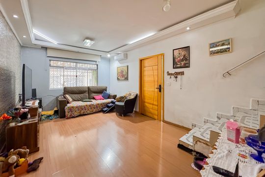 Sala de casa à venda com 4 quartos, 200m² em Vila Monumento, São Paulo