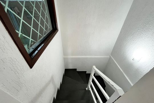Escada de casa à venda com 3 quartos, 200m² em Casa Verde, São Paulo