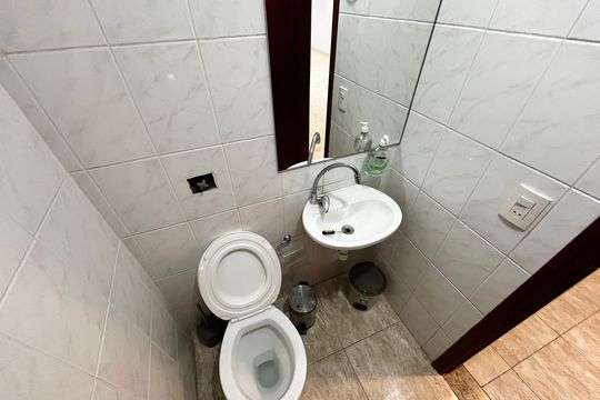 Banheiro da Garagem de casa à venda com 3 quartos, 200m² em Casa Verde, São Paulo