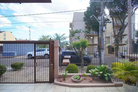 Vista da Sala de casa à venda com 3 quartos, 93m² em Ouro Branco, Novo Hamburgo