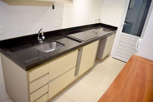 Cozinha de apartamento para alugar com 1 quarto, 55m² em Vila Ana Maria, Ribeirão Preto