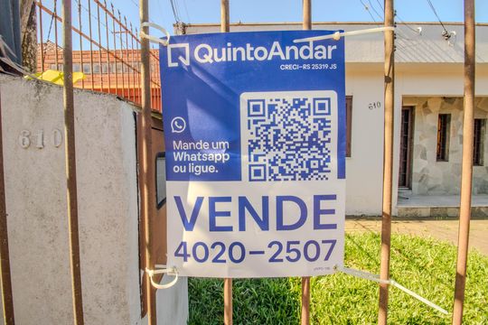 Plaquinha de casa à venda com 3 quartos, 160m² em Jardim Itu, Porto Alegre