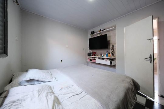 Quarto 1 de casa para alugar com 2 quartos, 300m² em Jardim Coimbra, São Paulo
