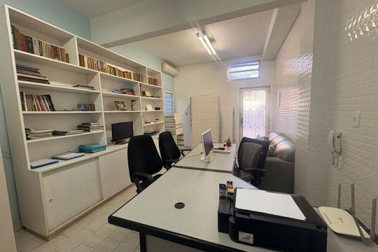 Casa à venda com 3 quartos, 170m² em Icaraí, Niterói