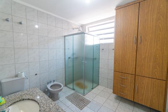 Banheiro de casa à venda com 3 quartos, 183m² em Vila da Saúde, São Paulo