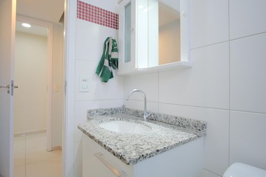 Banheiro da Suíte de apartamento para alugar com 3 quartos, 72m² em Penha de França, São Paulo