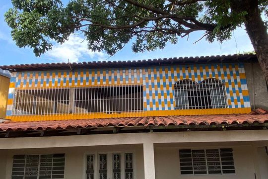 Fachada de casa à venda com 4 quartos, 800m² em Salgado Filho, Belo Horizonte