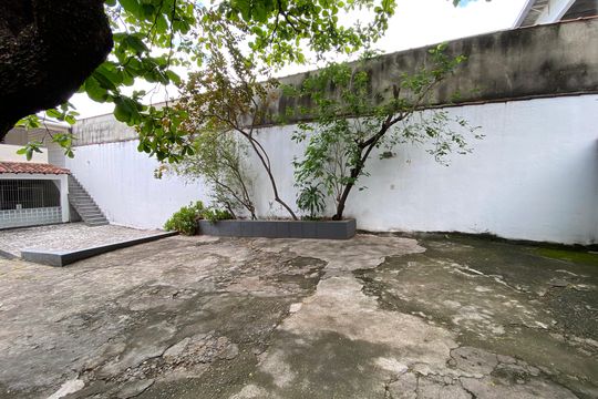 Área comum de casa à venda com 4 quartos, 284m² em Del Castilho, Rio de Janeiro