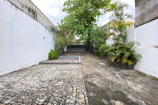 Área comum de casa à venda com 4 quartos, 284m² em Del Castilho, Rio de Janeiro