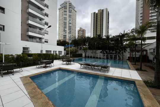Área comum - Piscina de apartamento à venda com 3 quartos, 250m² em Santa Teresinha, São Paulo