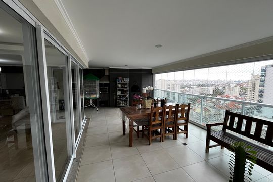 Varanda da Sala de apartamento à venda com 3 quartos, 250m² em Santa Teresinha, São Paulo