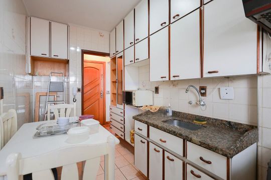 Cozinha de apartamento à venda com 2 quartos, 57m² em Tucuruvi, São Paulo