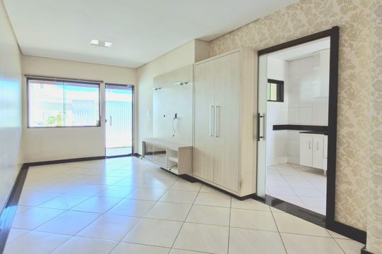 Sala de casa à venda com 3 quartos, 199m² em Bela Vista, Lagoa Santa