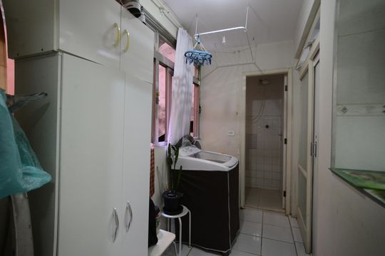 Área de Serviço de apartamento para alugar com 2 quartos, 83m² em Liberdade, São Paulo