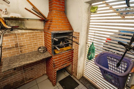 Área Privativa de casa à venda com 2 quartos, 75m² em Céu Azul, Belo Horizonte