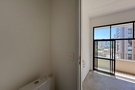 Banheiro de kitnet/studio à venda com 0 quarto, 32m² em Itaim Bibi, São Paulo