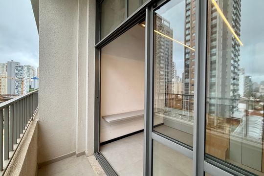Sacada de kitnet/studio à venda com 1 quarto, 32m² em Itaim Bibi, São Paulo