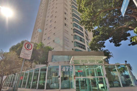 Fachada de apartamento para alugar com 1 quarto, 65m² em Centro, Uberlândia
