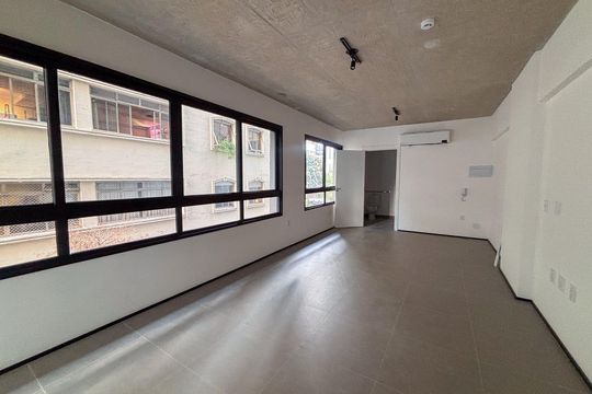 Studio  de kitnet/studio para alugar com 1 quarto, 31m² em Cerqueira César, São Paulo