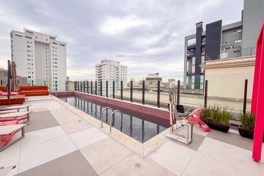 Área comum - Piscina de kitnet/studio para alugar com 1 quarto, 15m² em Cerqueira César, São Paulo