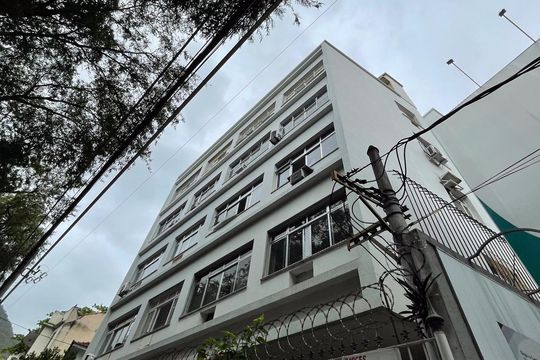 Fachada de apartamento à venda com 3 quartos, 130m² em Grajaú, Rio de Janeiro