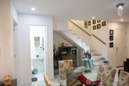Sala de apartamento à venda com 3 quartos, 109m² em Taquara, Rio de Janeiro
