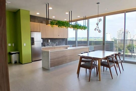Área comum de kitnet/studio para alugar com 1 quarto, 21m² em Santo Amaro, São Paulo