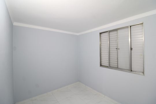 Quarto 1 de apartamento à venda com 2 quartos, 45m² em Vila Francos, São Paulo