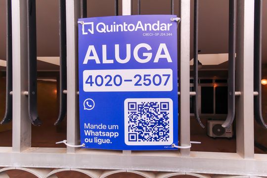 Placa de casa à venda com 4 quartos, 256m² em Vila Regente Feijó, São Paulo