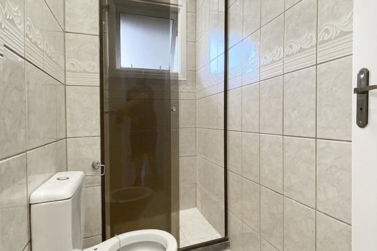Banheiro Social de apartamento à venda com 2 quartos, 60m² em Feitoria, São Leopoldo