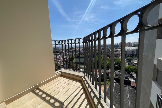 Varanda da Sala de apartamento à venda com 2 quartos, 56m² em Vila Polopoli, São Paulo