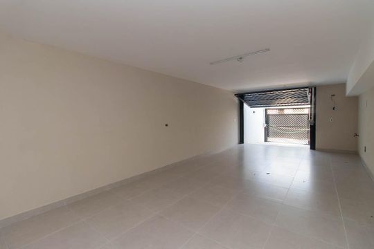 Garagem de casa à venda com 3 quartos, 360m² em Vila Isolina Mazzei, São Paulo