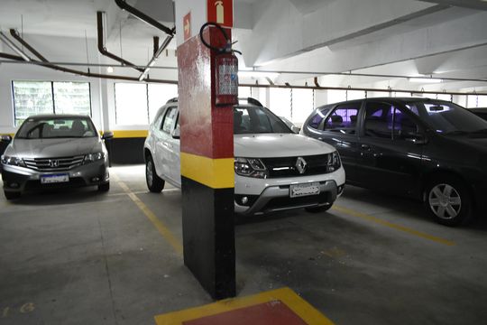 Garagem de apartamento à venda com 3 quartos, 149m² em Vila Monte Alegre, São Paulo