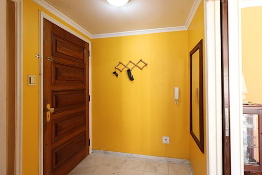 Corredor de apartamento para alugar com 3 quartos, 153m² em Auxiliadora, Porto Alegre