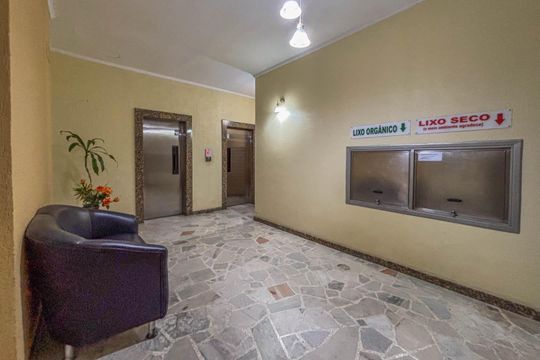Área comum de apartamento à venda com 1 quarto, 45m² em Centro Histórico, Porto Alegre