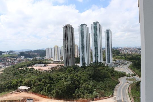 Quarto Vista de apartamento para alugar com 3 quartos, 128m² em Jardim Santa Barbara, Embu das Artes