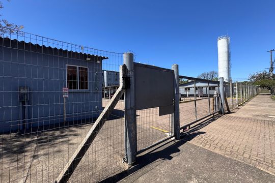 Fachada de apartamento à venda com 2 quartos, 55m² em Santos Dumont, São Leopoldo